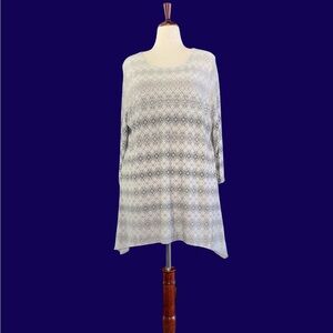 Elegant Gray Patterned Women's Top